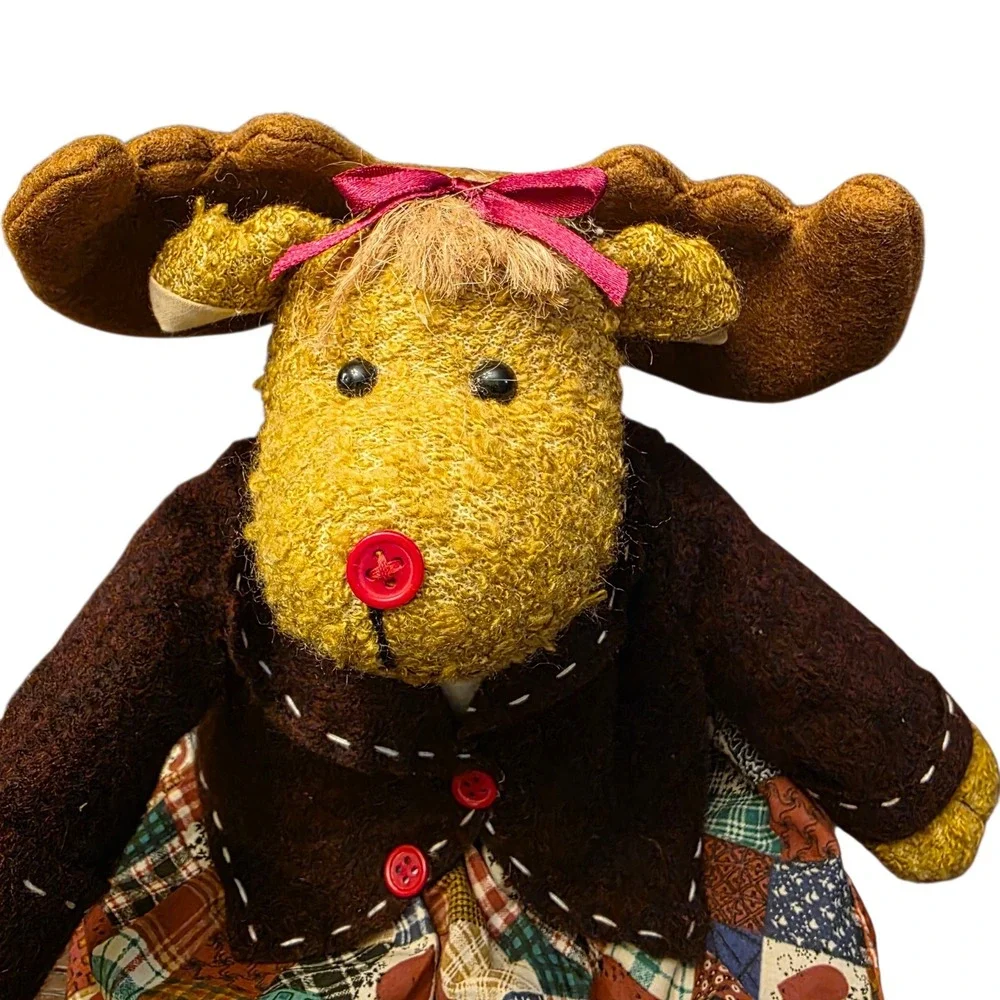 RUSTIC MOOSE Plush Doll/ Stuffed Animal‎ Christmas w/Quilted Skirt Pattern